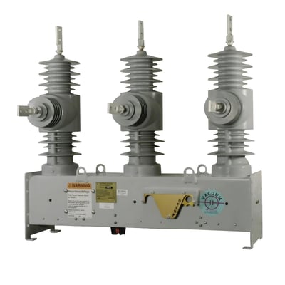 Reconectador Trifasico Nova 15KV