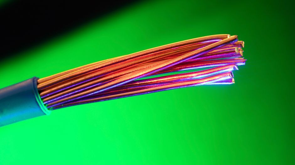 Fotografía real: copper wire bundle