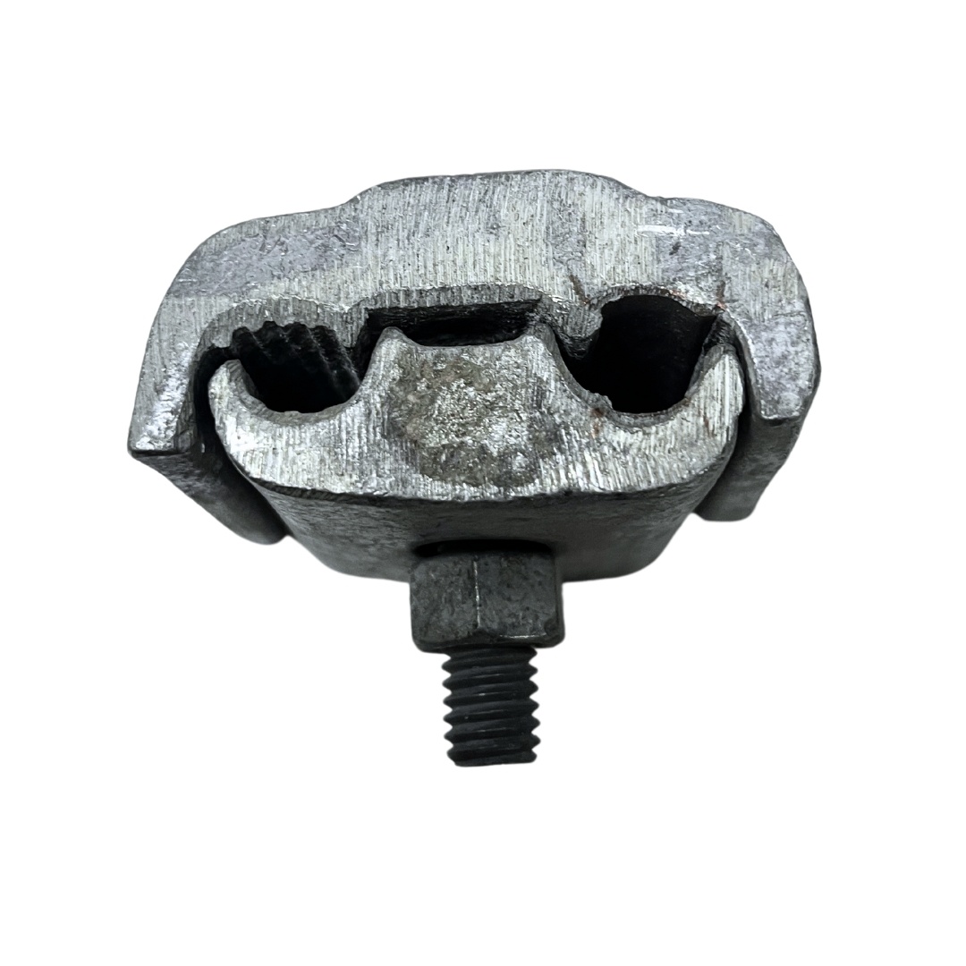  Conector de ranura paralela aluminio 1/0 - 366 MCM 3 Pernos 